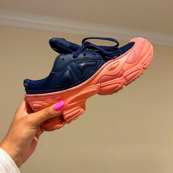 Used sneakers - worn about 5 times. I will clean them up before sending them. - Picture 4 of 4